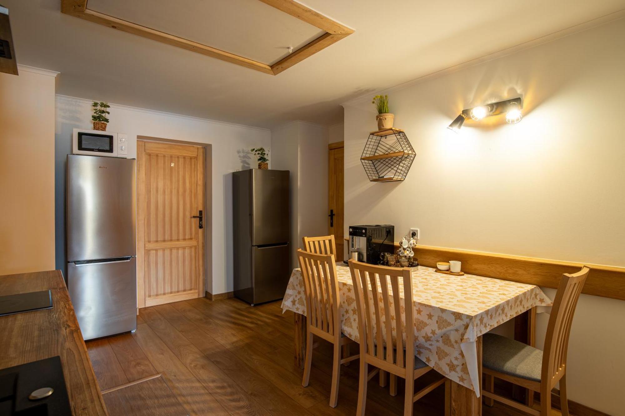 Apartamenty I Pokoje Krupowki Tuz Tuz, Zakopane